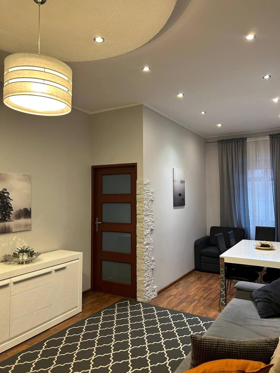 Big Apart - Rynek 8 - Nice View - 3 Rooms - 9 People Wrocław Eksteriør billede