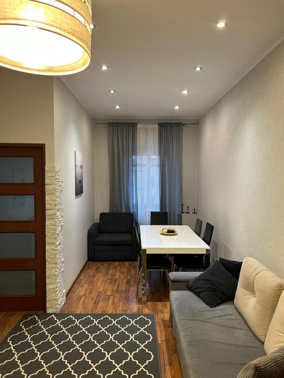 Big Apart - Rynek 8 - Nice View - 3 Rooms - 9 People Wrocław Eksteriør billede